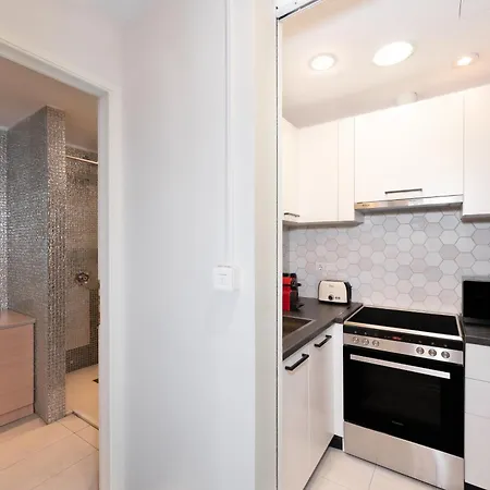 Chic Apartments Next To Kolonaki Square Athens Room photo