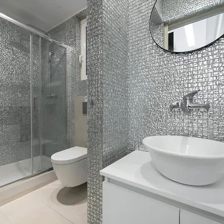 Chic Apartments Next To Kolonaki Square Athens Room photo