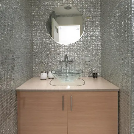 Chic Apartments Next To Kolonaki Square Athens Room photo